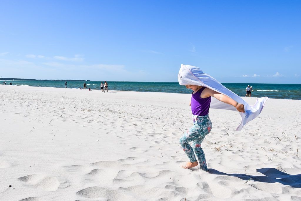 Kind am Strand Prerow